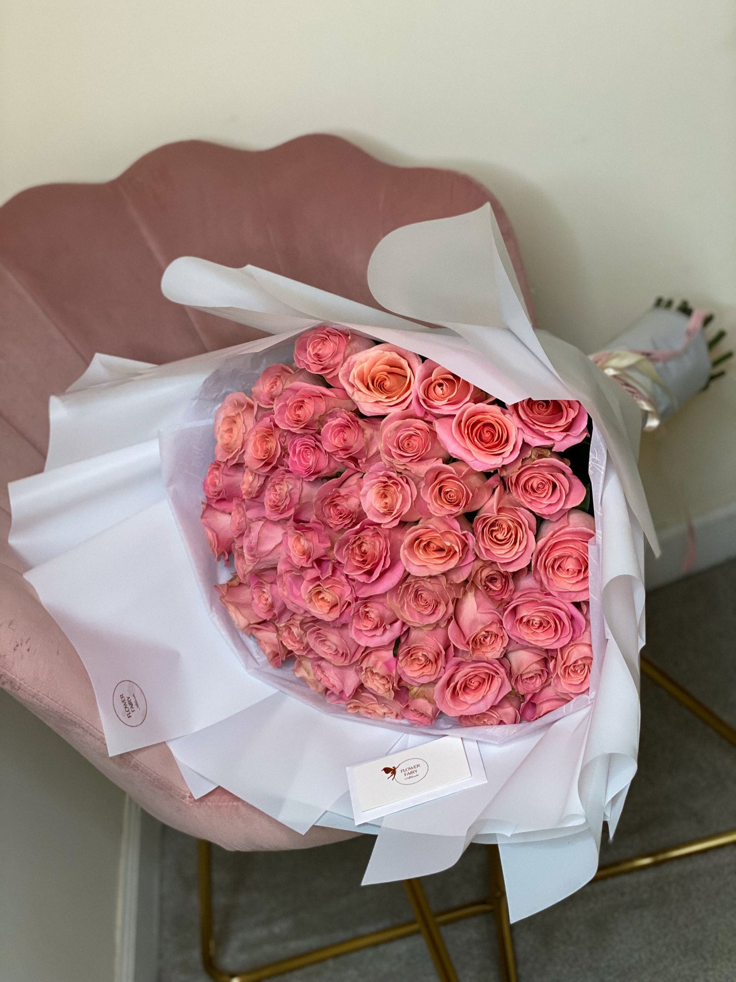 Pink roses bouquet (50-75-100 LONG STEM Roses)on the picture 50 roses