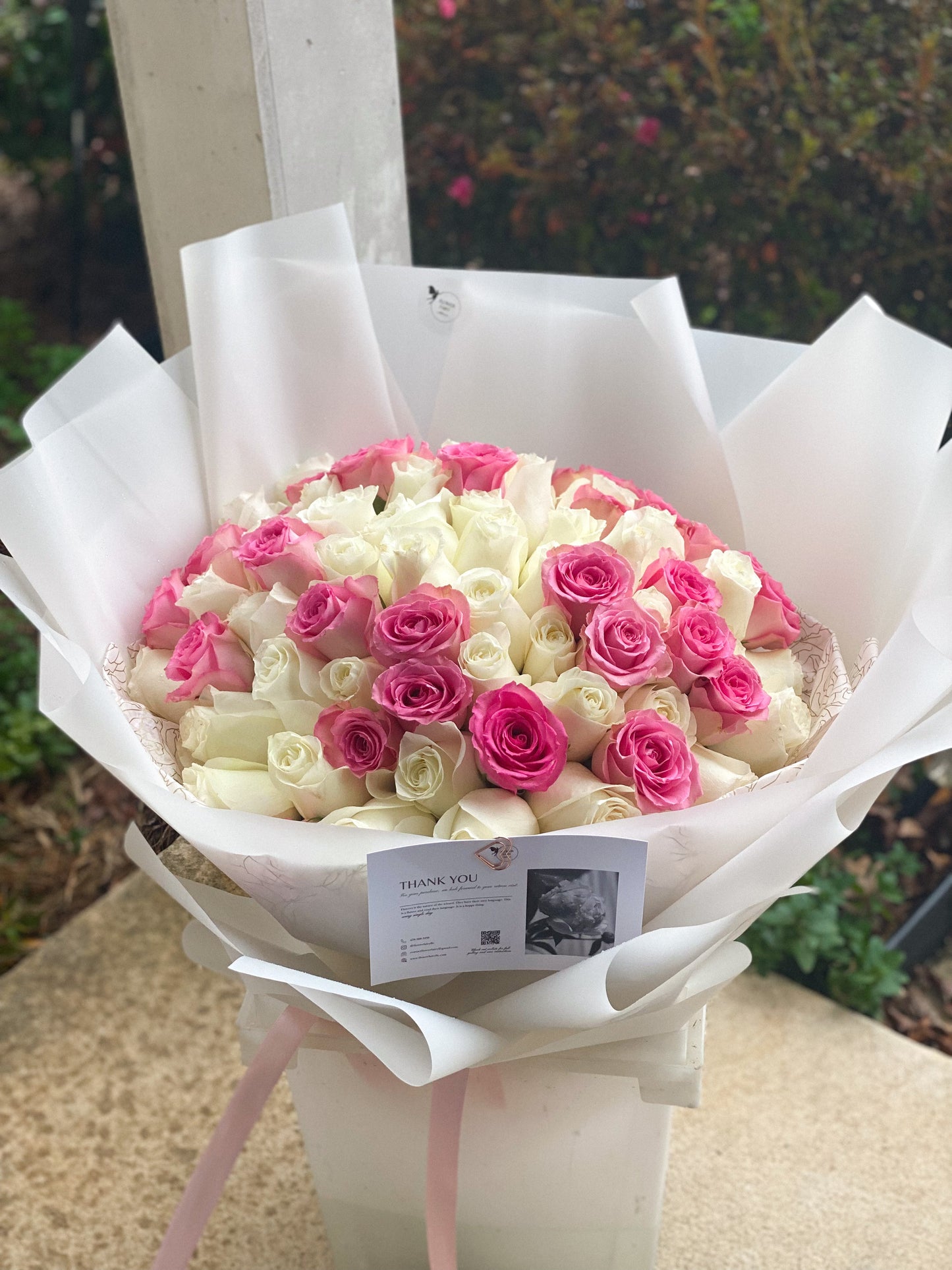 75 roses bouquet mix of white and medium pink