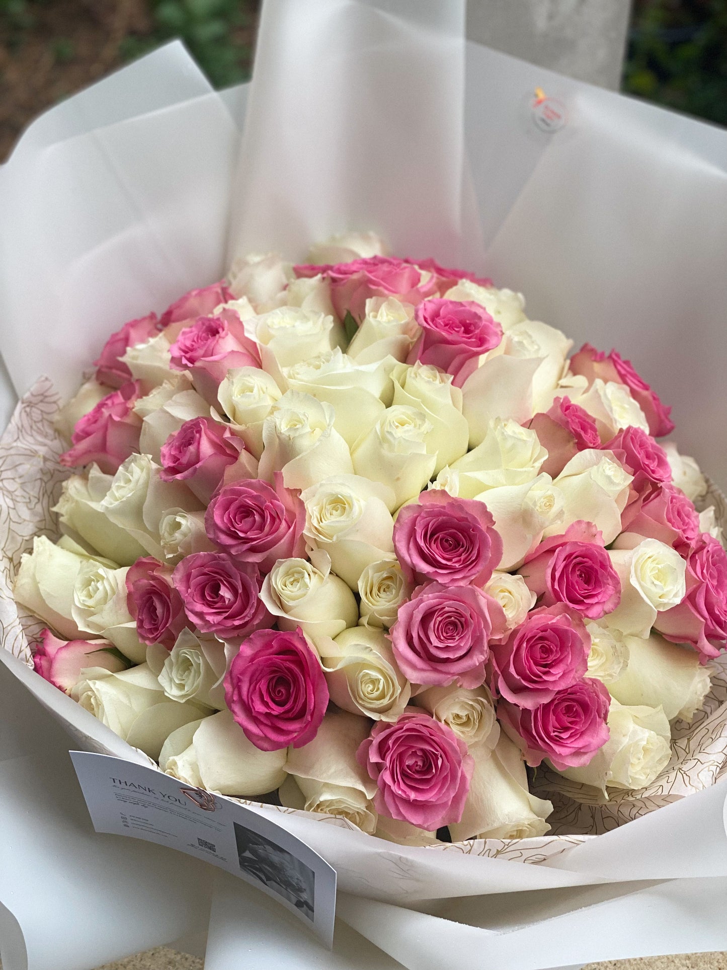 75 LONG STEM roses bouquet mix of white and medium pink