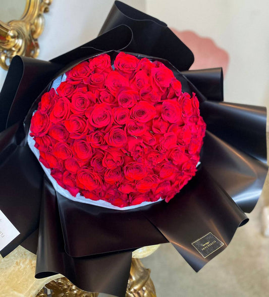 You’re my Valentine(50-75-100 roses)on the picture 75 roses