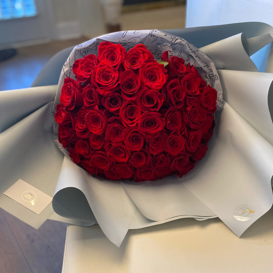 50 LONG STEM Red Roses