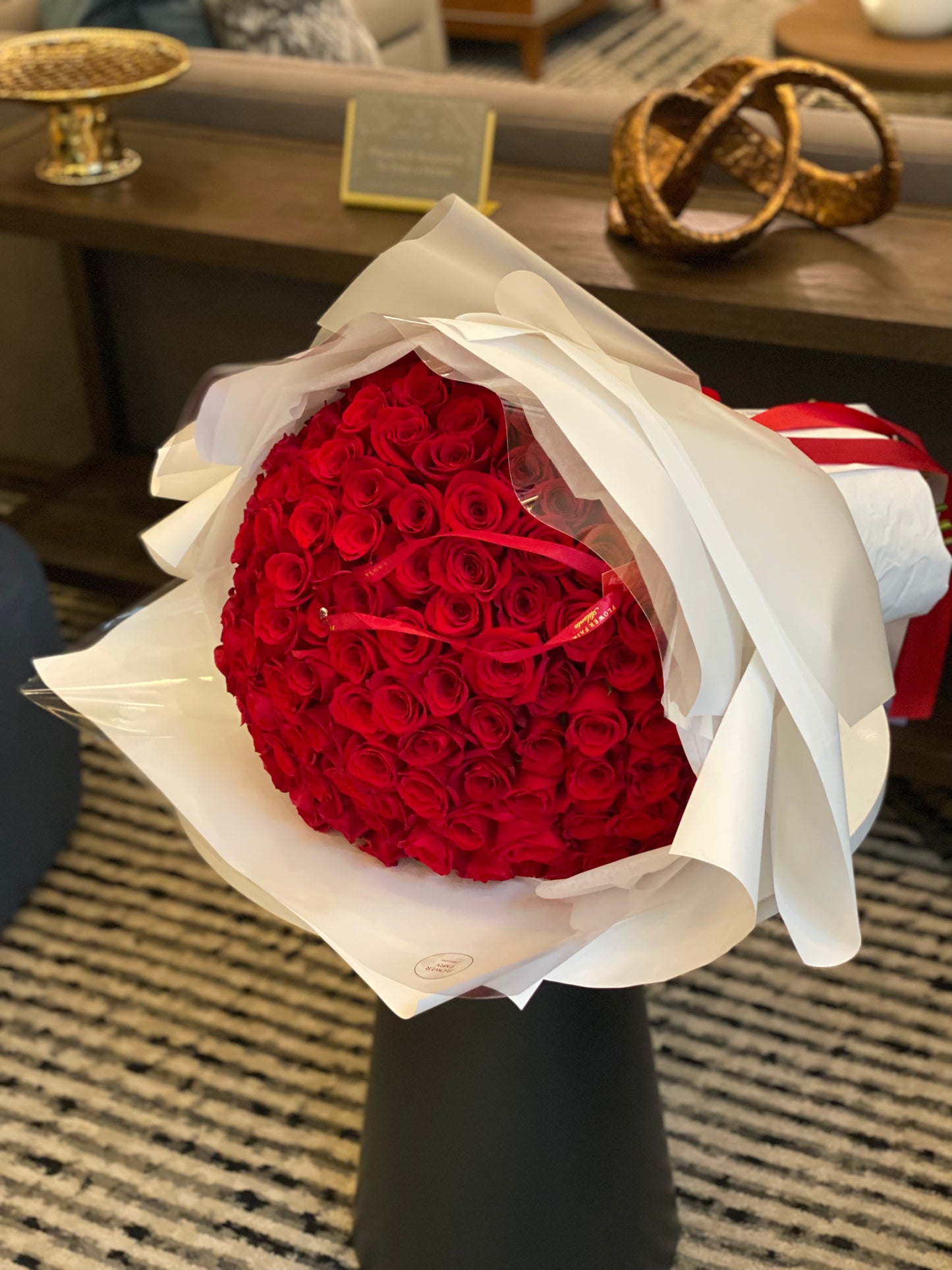150 Long Stem Fresh Red Roses