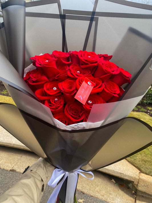 25 Red Premium   LONG STEM Roses with diamonds