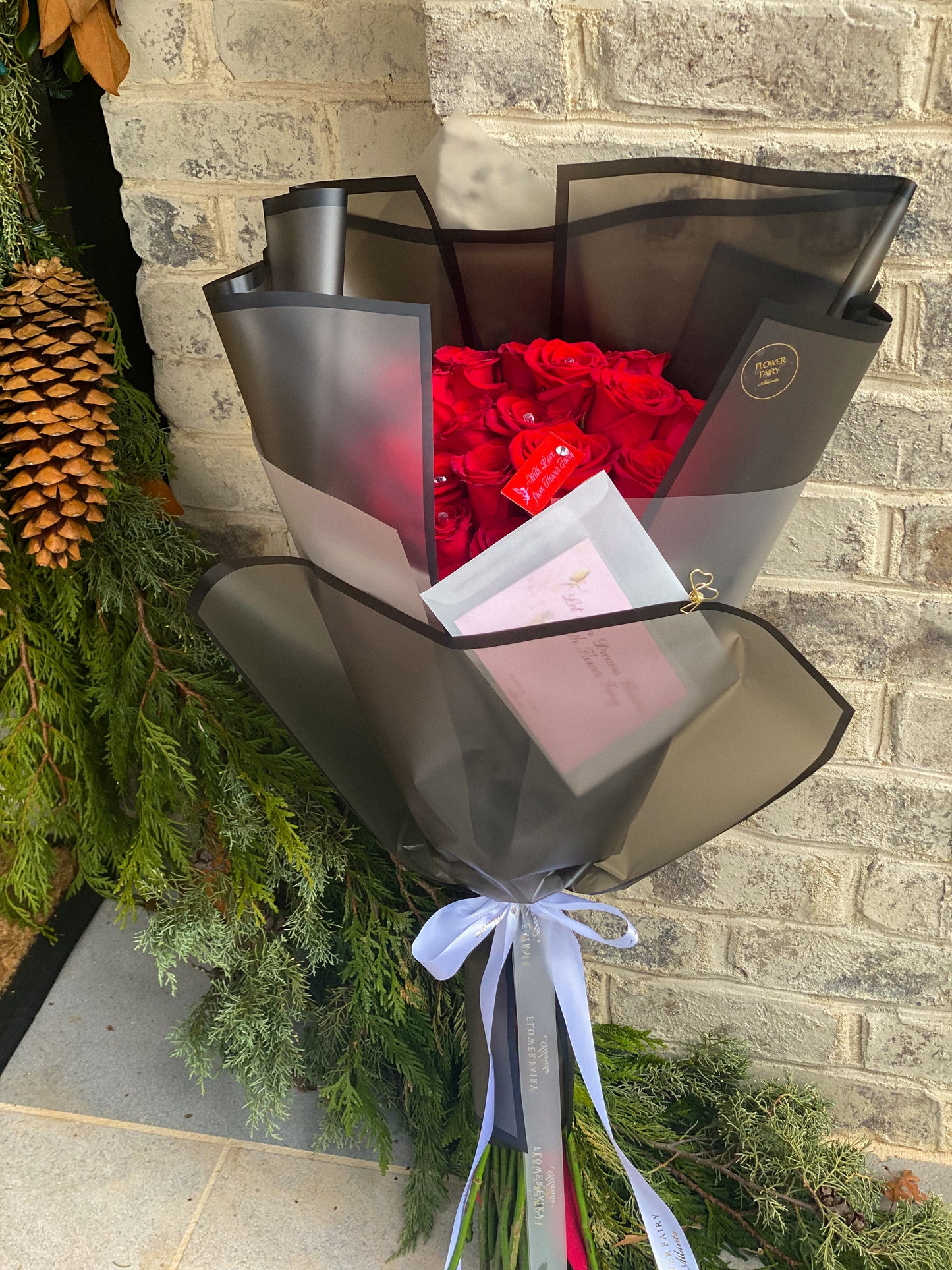 25 Red Premium   LONG STEM Roses with diamonds